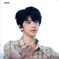 Trương Hàm Thụy