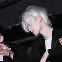 Du Đức Anh (anh2 nu9)