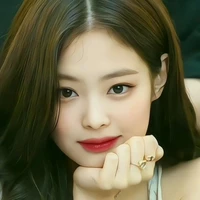 Jennie ( Jen )
