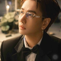 Lou Hoàng 