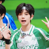 Vương Lỗ Kiệt[anh]