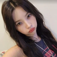 Jeon Soyeon [ bot ]