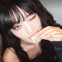 Nicha Yontararak [ top ]