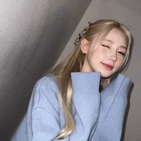 Cho Miyeon [ top ]