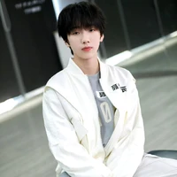 Nhiếp Vĩ Thần(bạn anh)_NWC