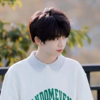 Trương Hàm Thụy(T)