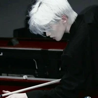 Tề Thanh Thụy>nam9