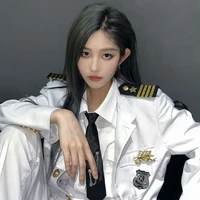 Vương Dịch ( Yi )