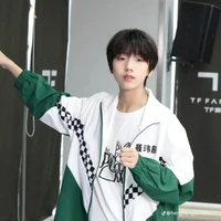 Nhiếp Vĩ Thần