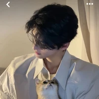 Tạ kiến an(ah trai cô nv9)