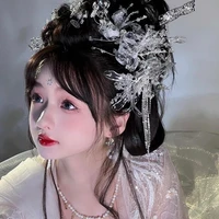 Let him cook -Mai quý nhân ( Ly)