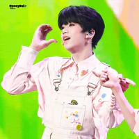 Trương Hàm Thụy (y)