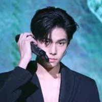 Phuwin  Tangsakyuen