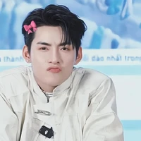 hùng huỳnh