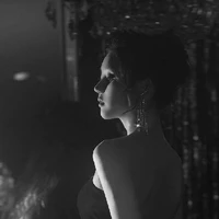 Mạn Tu Tây- Miani