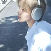 Thanh Lê Dức Trí/na9 cốt chuyện/