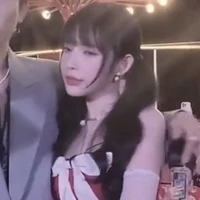 Nguyễn Hoàng Ly (Lyly)