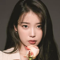 Lee Ji-eun( IU)