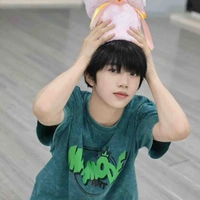 Trương Hàm Thuỵ 10t