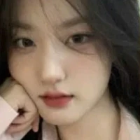 Đỗ Thu Thủy-Stella