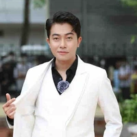 Phan Lê Vy Thanh_Cris phan