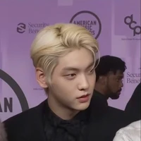 Choi Soobin (thư ký kiêm vệ sĩ😍)