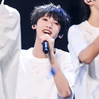 Trương Dịch Nhiên(em)