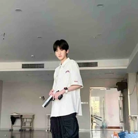 Tả Kỳ Hàm 