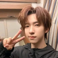 Hạ Tuấn Lâm🐰