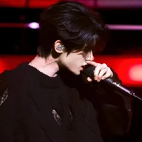 Trương Tuấn Hào 