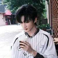 Dư Vũ Hàm ( Anh )