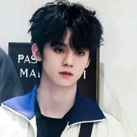 Tả Hàng ( Anh )