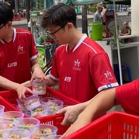 Ara/Đỗ Thành Hưng