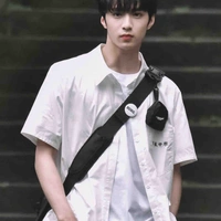 Lưu Diệu Văn ( papa Hào ) 