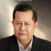 ông Dũng ( ba cô )