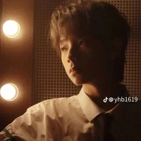 Vương Lỗ Kiệt [ anh ]