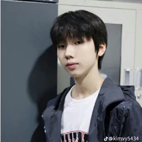 Nhiếp Vĩ Thần
