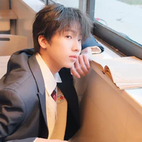 Nhiếp Vĩ Thần-gã²