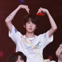 Dương Bác Văn-hắn