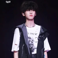 Tả Kỳ Hàm-cậu