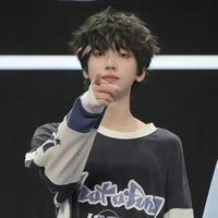 Nhiếp Vĩ Thần-gã²