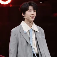 Dương Bác Văn / anh/