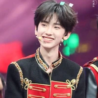Tả Kỳ Hàm /em/