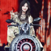 Viên Nhất Kỳ • Cô