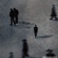 đa nhân vật nữ/nam