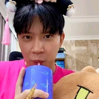 Công Vinh(Lạc Lạc)