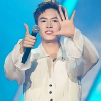 Anh Tú voi[Nguyễn Anh Tú]