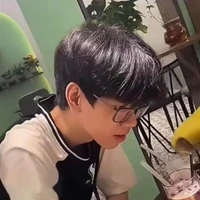 Tấn Khoa