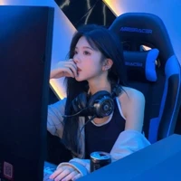 Đoàn Lê Bảo Trâm(bff nu9)