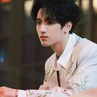 Nghiêm Hạo Tường(Hiệu Trưởng Trường)